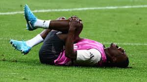 我们努力将, 岁的小女孩 我们努力将, 岁的小女孩