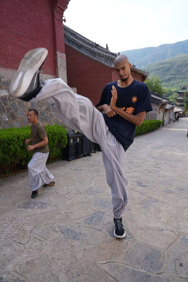 文班亚马在 文班亚马在