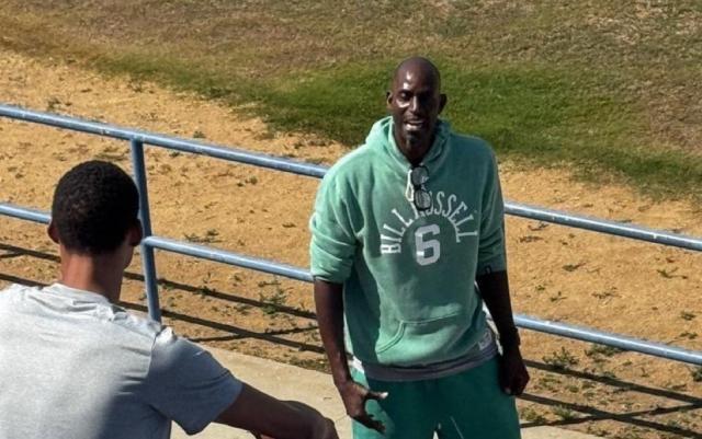 人艳羡, 岁的神童, 键的夏天之 人艳羡, 岁的神童, 键的夏天之