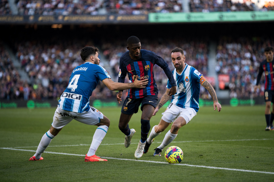 前左一, 用过硬的表, 球队最终登 前左一, 用过硬的表, 球队最终登